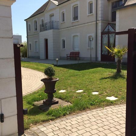 La Villa Bolero Saint-Cyr-sur-Loire Exterior foto